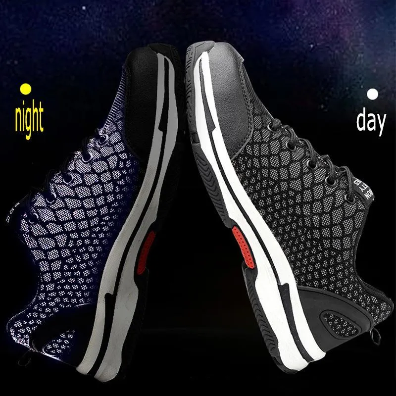 Men Casual Reflective Sneakers